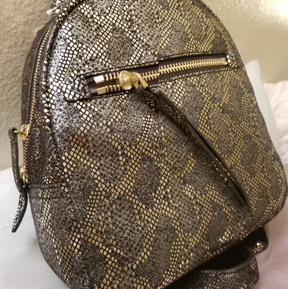 MEGAN LEATHER BACKPACK